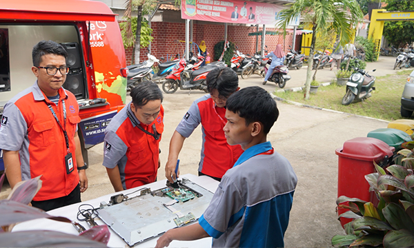 Repairing Sharp products Phot