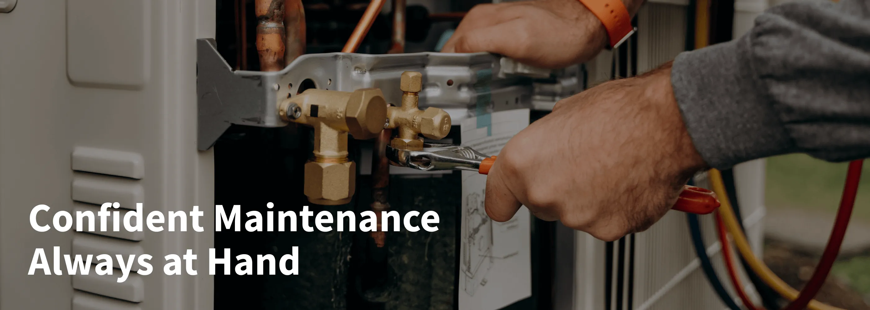 AHA-Air History Analyzer App Key Visual Image | Technician Fixing Heat Pump Image