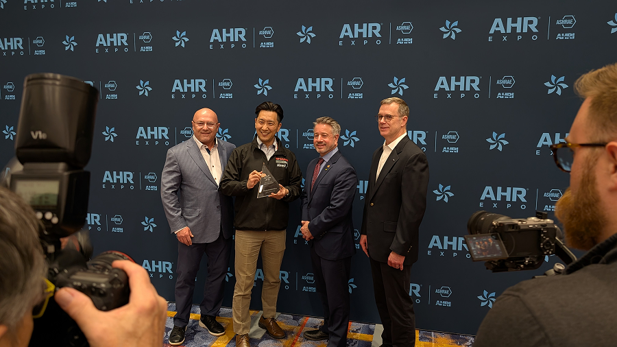 AHR Innovation Award Reception Photo